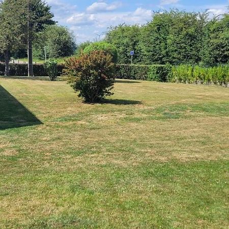 Maison De Campagne Bièvre Dış mekan fotoğraf